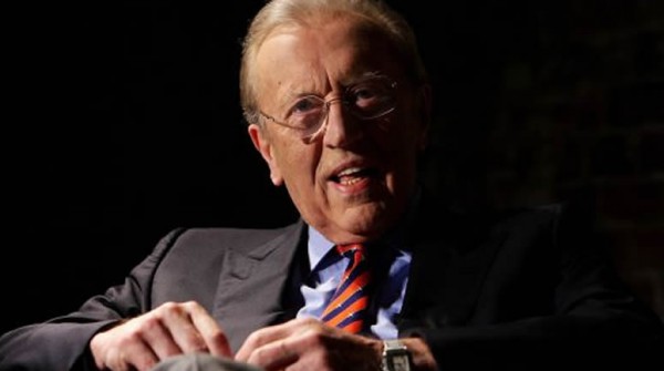 David Frost, el periodista que entrevist� a Nixon, muere a los 74