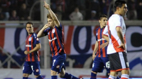 San Lorenzo se llevó el clásico y River sigue en deuda