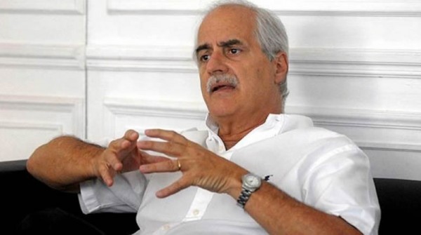 Declinaron sus candidaturas Jorge Taiana y Fernando
