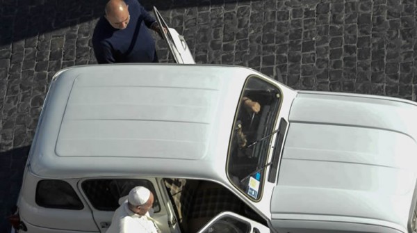 El papa Francisco quiere crear un aula virtual planetaria