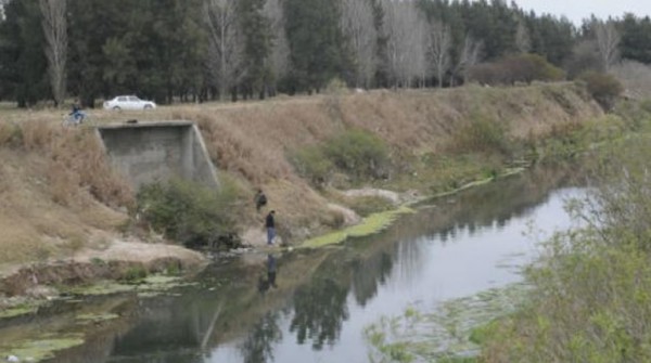 Conmoci�n en zona norte por el hallazgo de un cuerpo en el arroyo Ludue�a