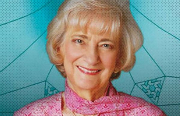 Asesinan a la astróloga Lily Sullos junto a su hermano