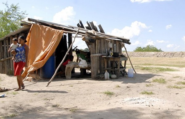 Esc�ndalo en Paraguay: roban fondos para ind�genas