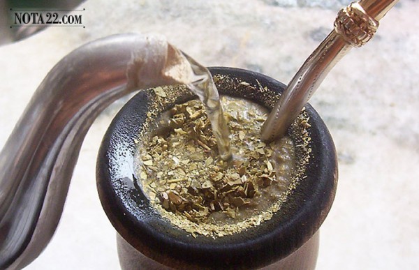 El mate y el caf� pueden provocar c�ncer si est�n muy calientes