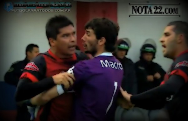 Colón: cuarta derrota y poco futbol.