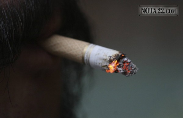 Los senos de las mujeres aumentan de tamao cuando abandonan el cigarrillo