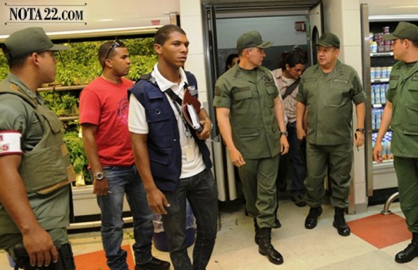 Venezuela: soldados trabajar�n como cajeros