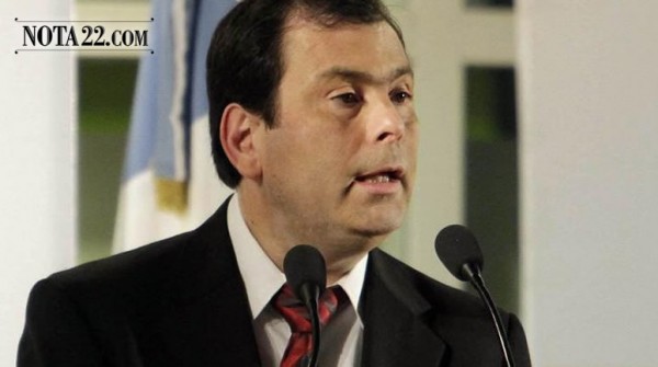 El gobernador de Santiago del Estero dará un bono de $400.000 a los empleados públicos de la provincia