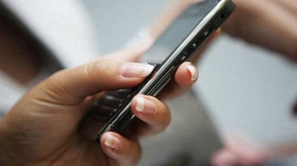 Salud presenta dos aplicaciones para celulares con informaci�n para cel�acos y embarazadas
