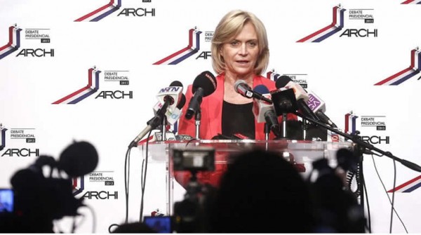 A cinco d�as de las elecciones, la derecha se desangra en Chile