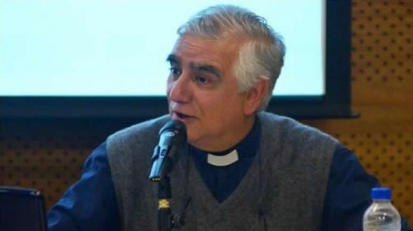 Lozano breg� por un pa�s �libre de mafias�