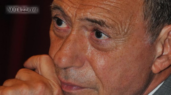 �Les ofrecemos criticarlo y perfeccionarlo�