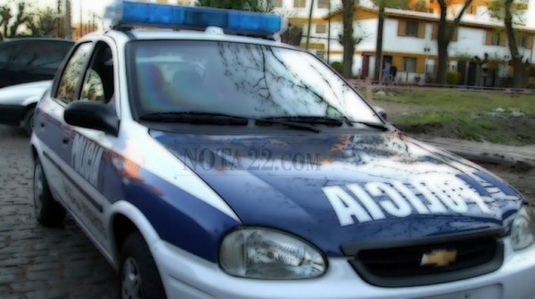 Detuvieron a un hombre y le secuestraron un arsenal de armas de guerra en su auto