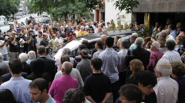 Adi�s al militante