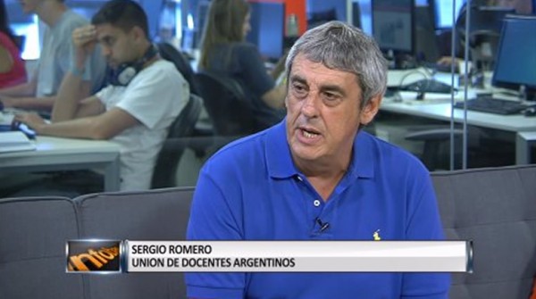 Romero: Si aplicamos un %30 de aumento a un salario de $6060 seguimos hablando de salarios muy bajos