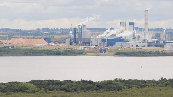 La Justicia eval�a una denuncia de vecinos de Gualeguaych� contra Botnia-UPM