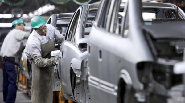 Toyota se suma a Ford y suspende su produccin por la escasez de neumticos