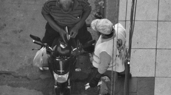 Un inspector de tr�nsito recibe una presunta coima