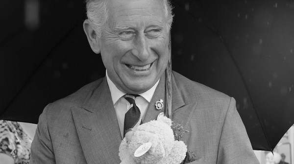 El pr�ncipe Carlos compar� a Vladimir Putin con Adolf Hitler