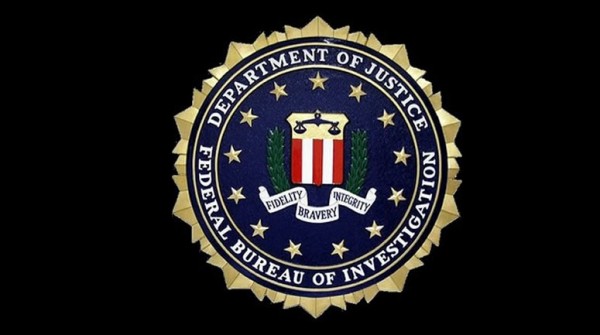 'Hackers' atacan la web del FBI y roban datos del correo de su subdirector