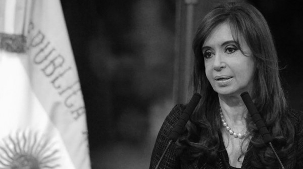 Cristina Kirchner ya busca su candidato propio para competir contra Alberto en una posible interna
