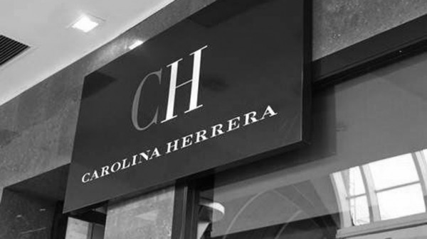 Carolina Herrera se va del país