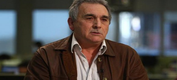 Schmid deja el triunvirato