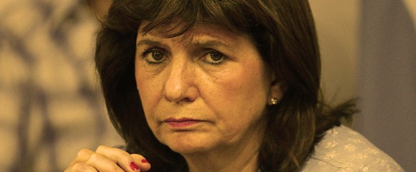 Bullrich: �A esta filosof�a del golpe de Estado en la calle tenemos que combatirla�