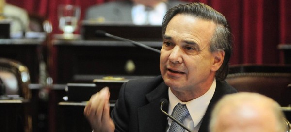 El bloque de Miguel Pichetto se sum� al rechazo al aumento de los gastos reservados para la SIDE