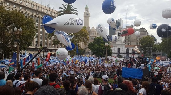 Docentes repudian dichos de la Senadora PRO Laura Rodrguez Machado