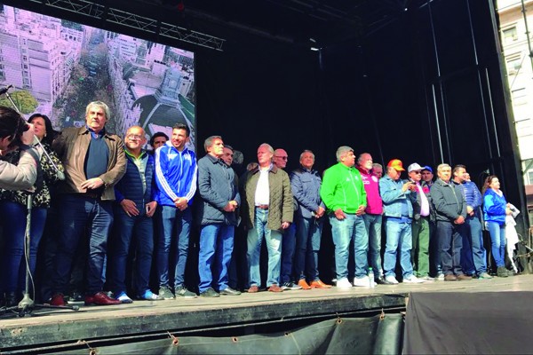 �No somos sordos, queremos una soluci�n integral�