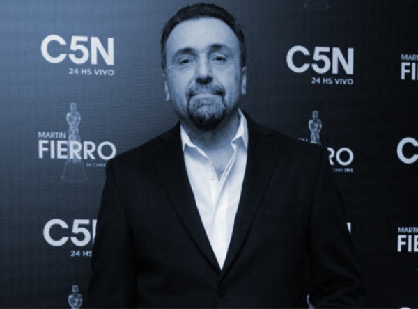 Roberto Navarro dispar� contra los moderadores y devel� que 