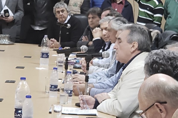 CGT RECHAZA ACUERDO CON EL FMI