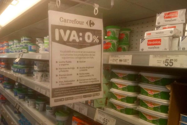 Vuelve la devolución del IVA: será en la compra de alimentos y tendrá un tope de $700 por mes