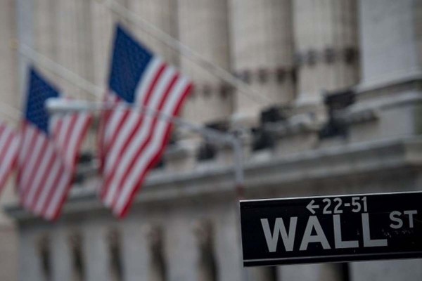 Reaccin en mercados a suba de tasas de la Fed: Wall Street vuelve a caer tras su peor da desde 2020