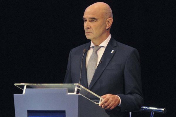 G�mez Centuri�n explot� contra el candidato de su frente que pidi� votar a Mauricio Macri