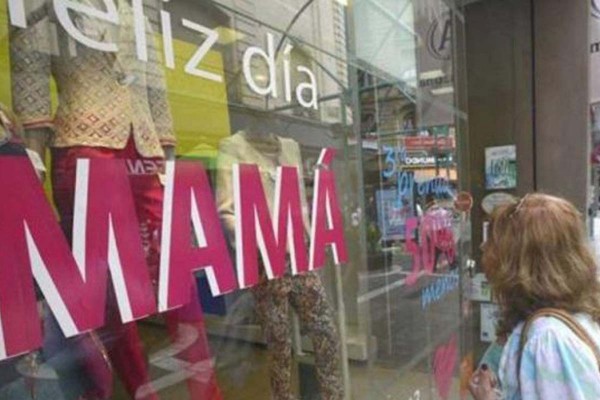 La inflaci�n se sinti� en el D�a de la Madre: cay� un 12% la compra de regalos