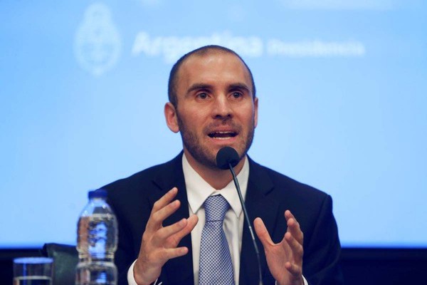 Impuesto a la renta inesperada: para los tributaristas, el proyecto de Guzm�n se parece al que aplic� el gobierno de De la R�a