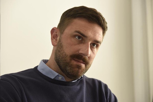 Est�vez en contra de 