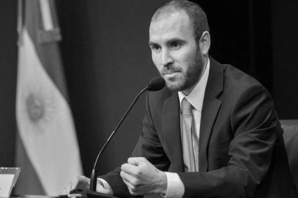 El mensaje de Mart�n Guzm�n al gobierno de Javier Milei: ''Si cre�s que vas a arreglar todo con medidas chiquititas como el blanqueo, despu�s termin�s chocando''