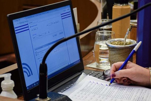 El Concejo puso en marcha un nuevo sistema de informaci�n legislativa