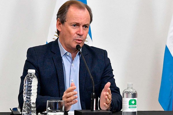 El gobernador de Entre Ríos, Gustavo Bordet, tiene coronavirus: el viernes estuvo con Alberto Fernández