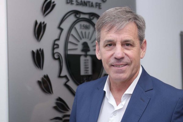 Coronavirus | De forma teatral Jat�n dijo en un video: 