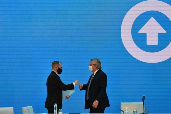 Alberto Fern�ndez empoder� a Mart�n Guzm�n con el anuncio de un impuesto que tendr� fuertes trabas en el Congreso