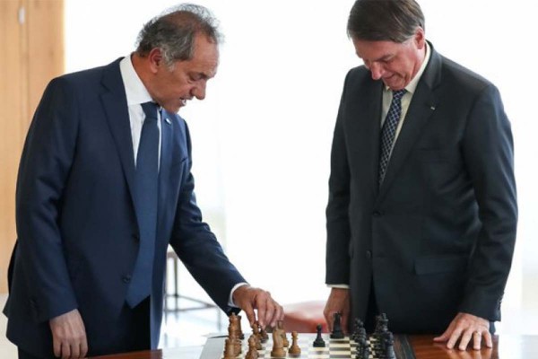 El 2021 arranc� con un super�vit (leve) con Brasil