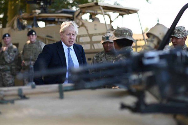 Reino Unido promete usar la fuerza para defender su ocupacin de las Islas Malvinas