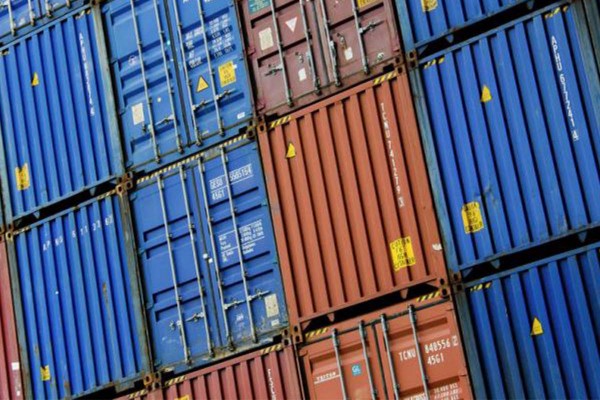 Exportaciones a Brasil subieron 12%, pero las importaciones volaron 42% y regres� el d�ficit