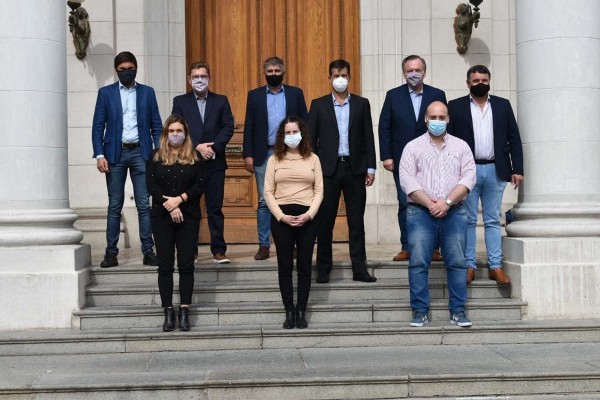 Legisladores provinciales del interbloque de la UCR elevaron un �urgente� petitorio al Gobernador Omar Perotti