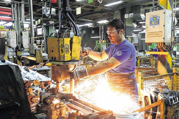 Advierten que la actividad econmica profundiza su desaceleracin y solo crecera 1% en el resto del ao