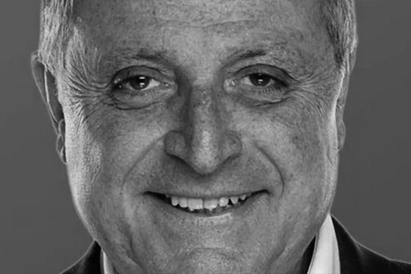 Gino Renni internado por Covid-19 pese a tener las dos dosis de la vacuna